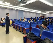 柔道杯赛掀起高潮,川蜀雷豹队强势反弹漠南雄狮队,高压逼抢奏功——定海神针仍在的简单介绍-开云网站